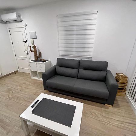 Gatu Villa Paraguay , Preferente Mayores 25 Anos Y Familias Cadix Extérieur photo